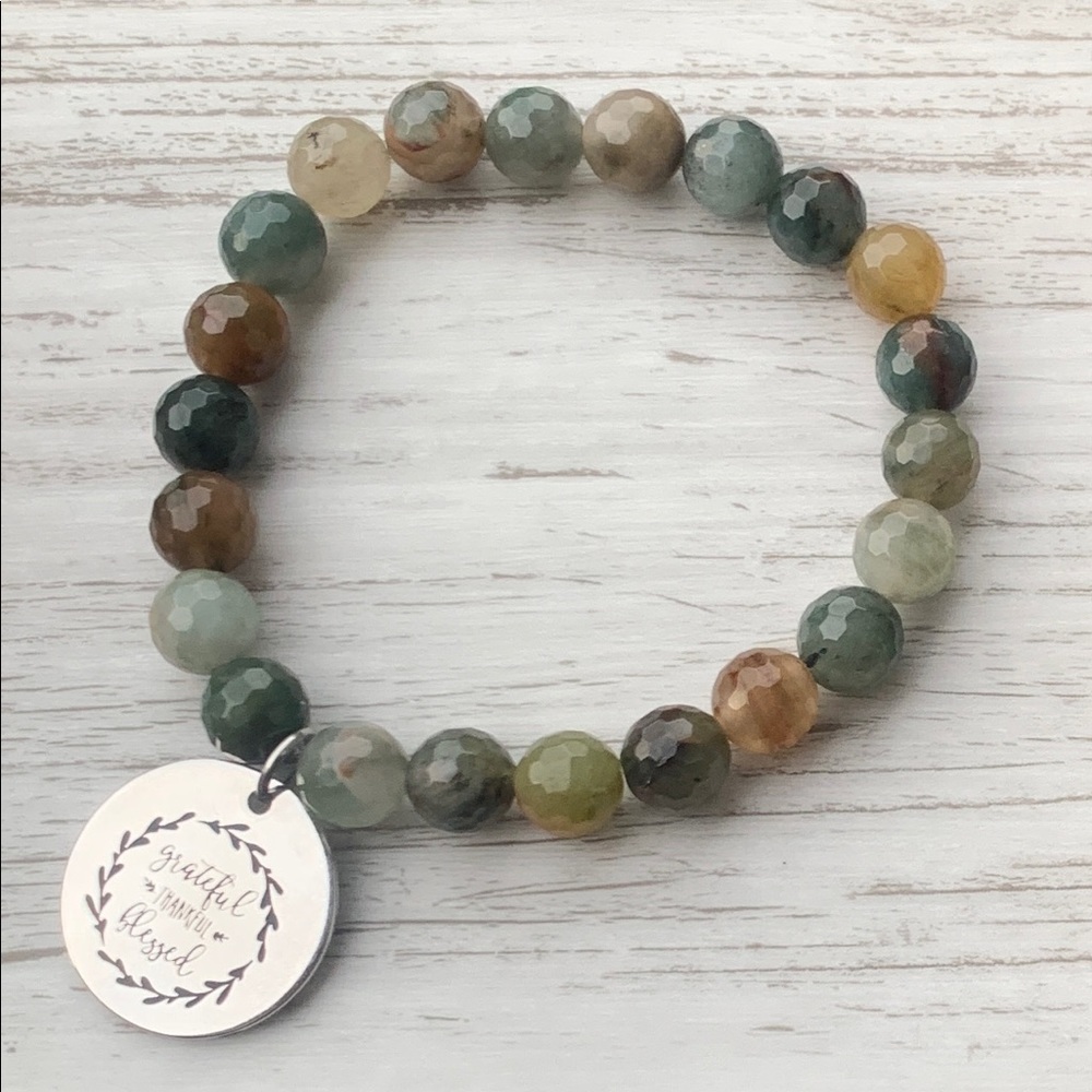 Beaded charm bracelet